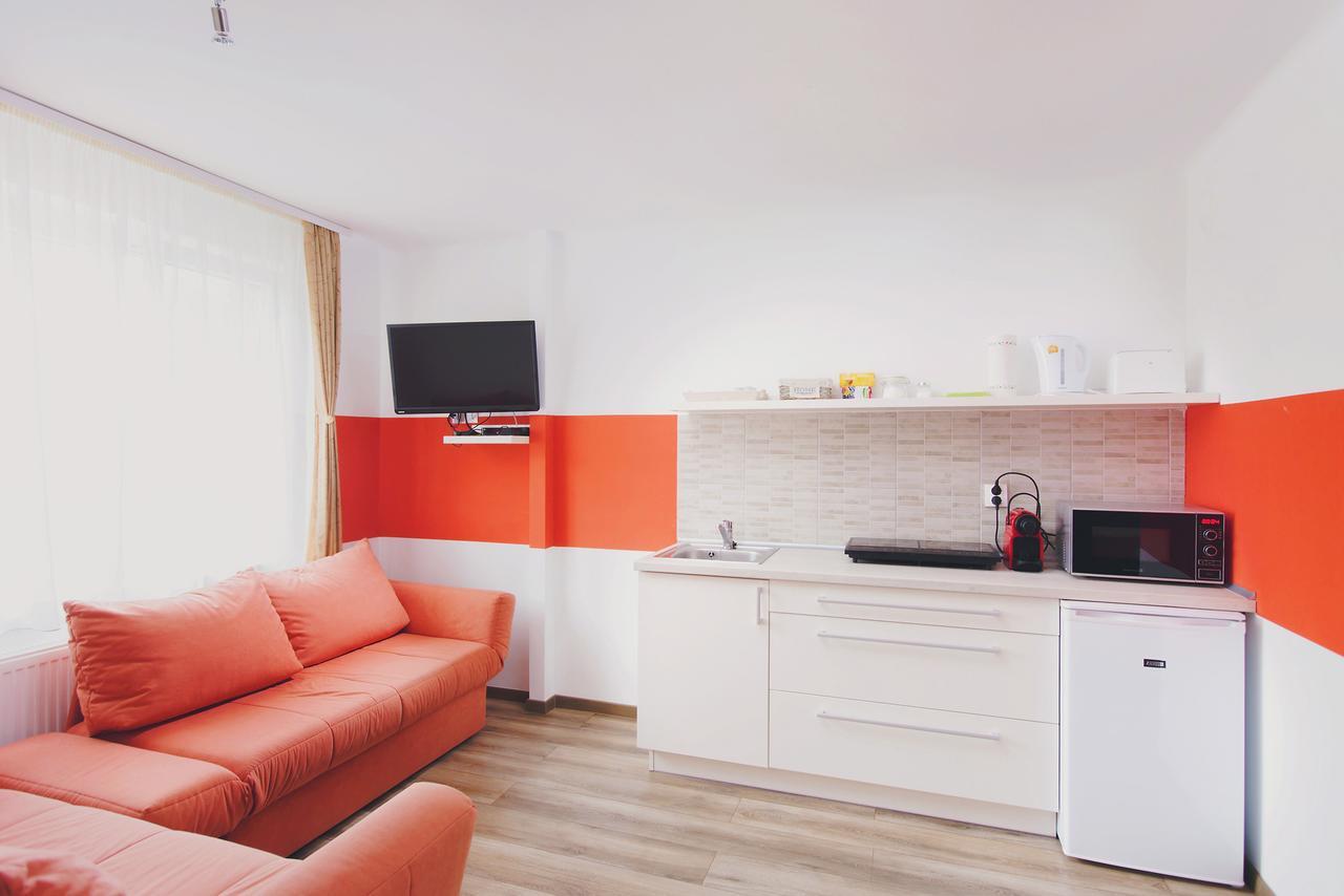Jerry Apartman Bük Exterior foto